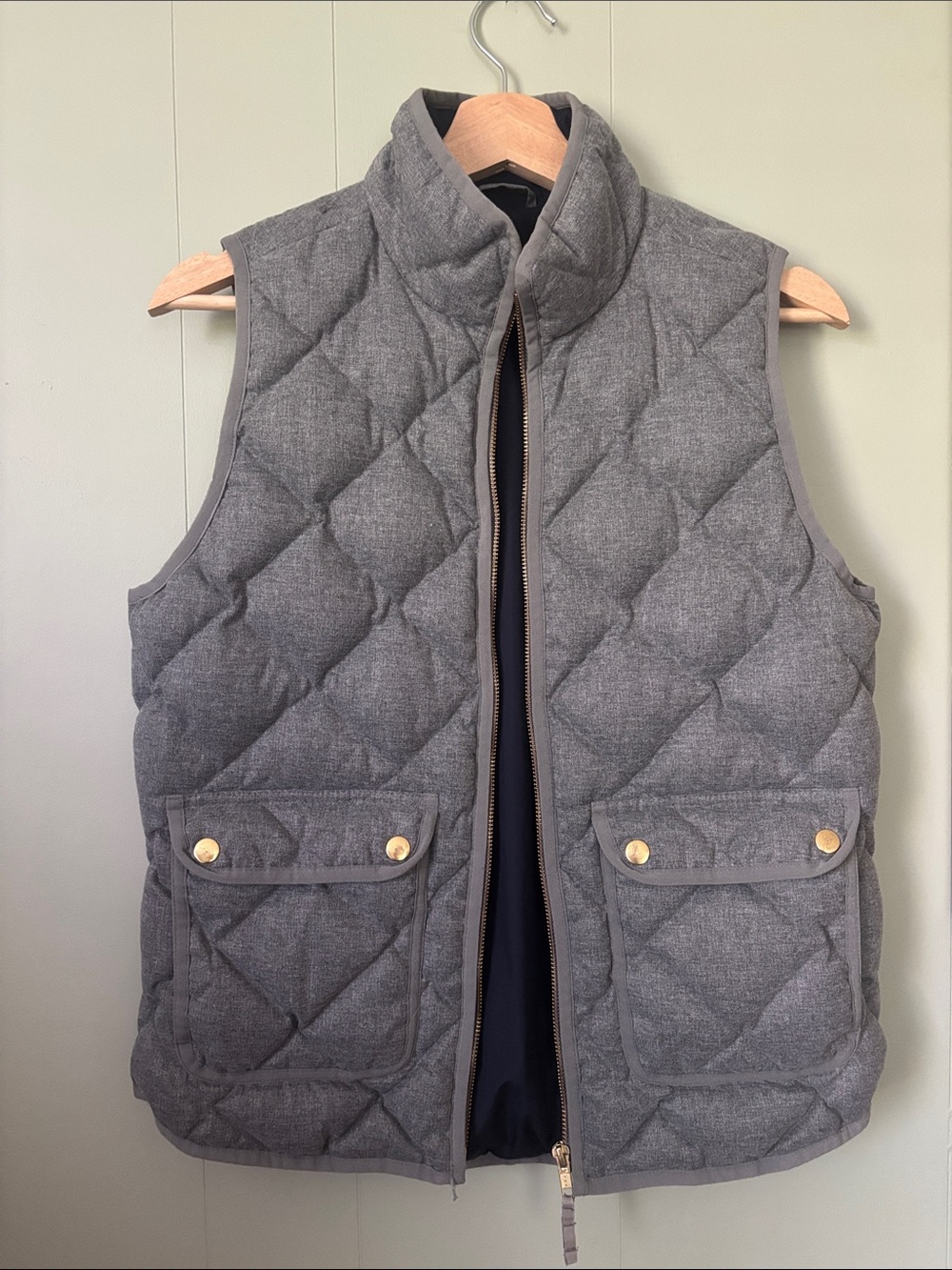 J. Crew Quilted Grey Sleeveless Puffer Vest